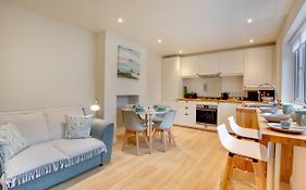 Corner Cottage